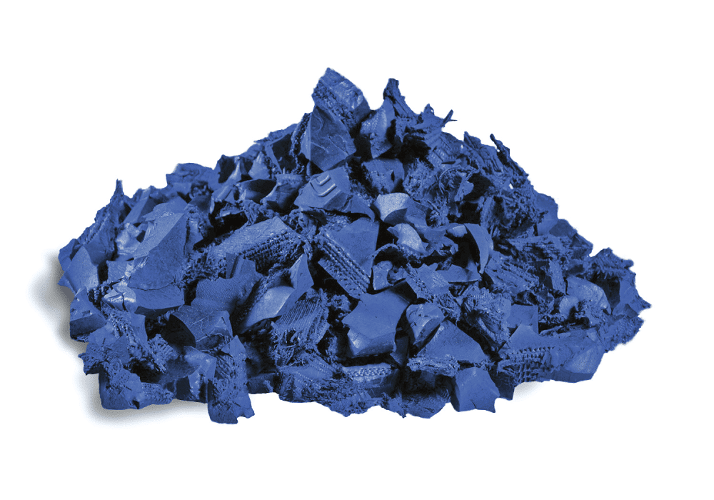 image of blue rubber mulch pile